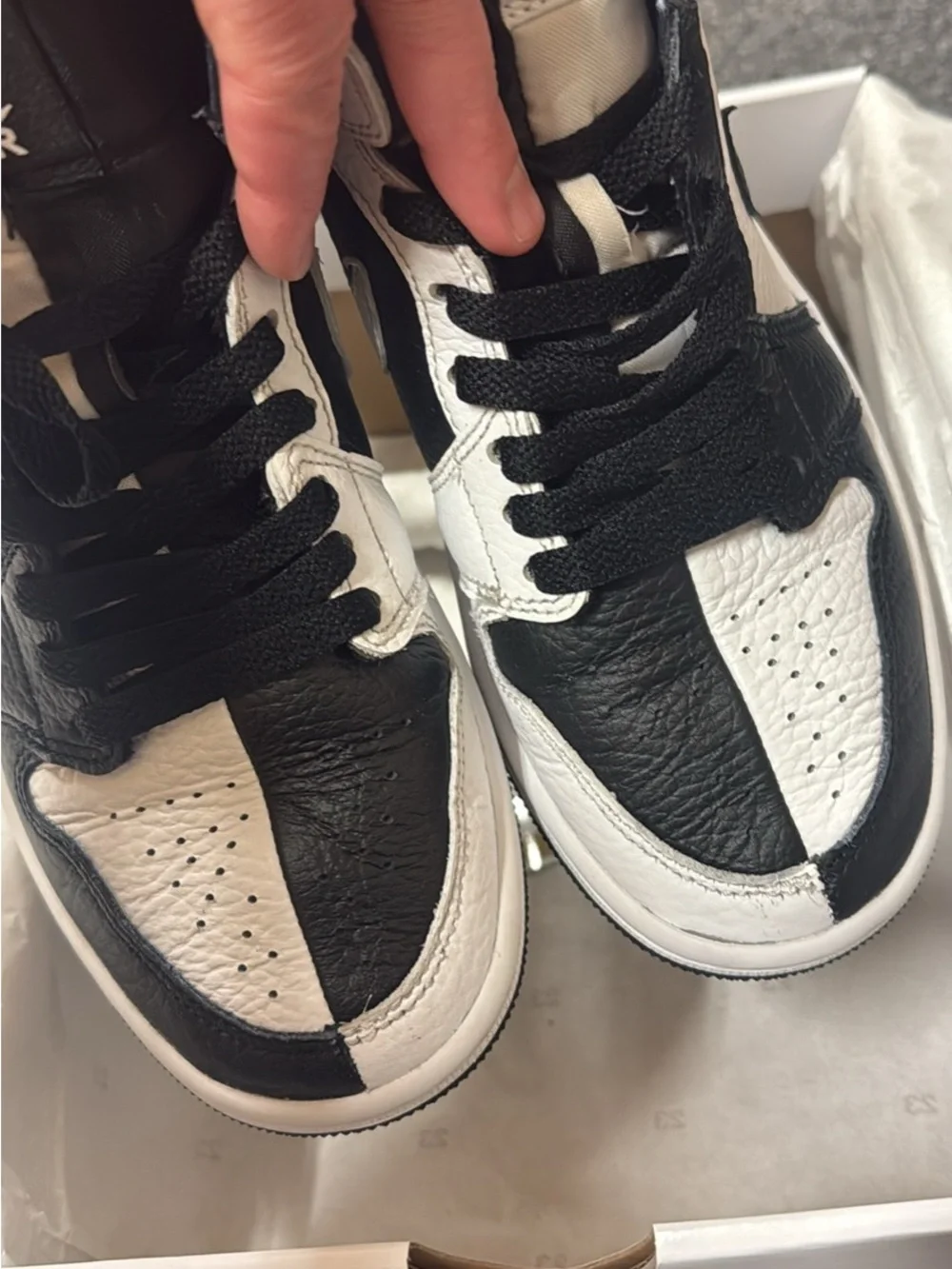 Nike 100% authentic